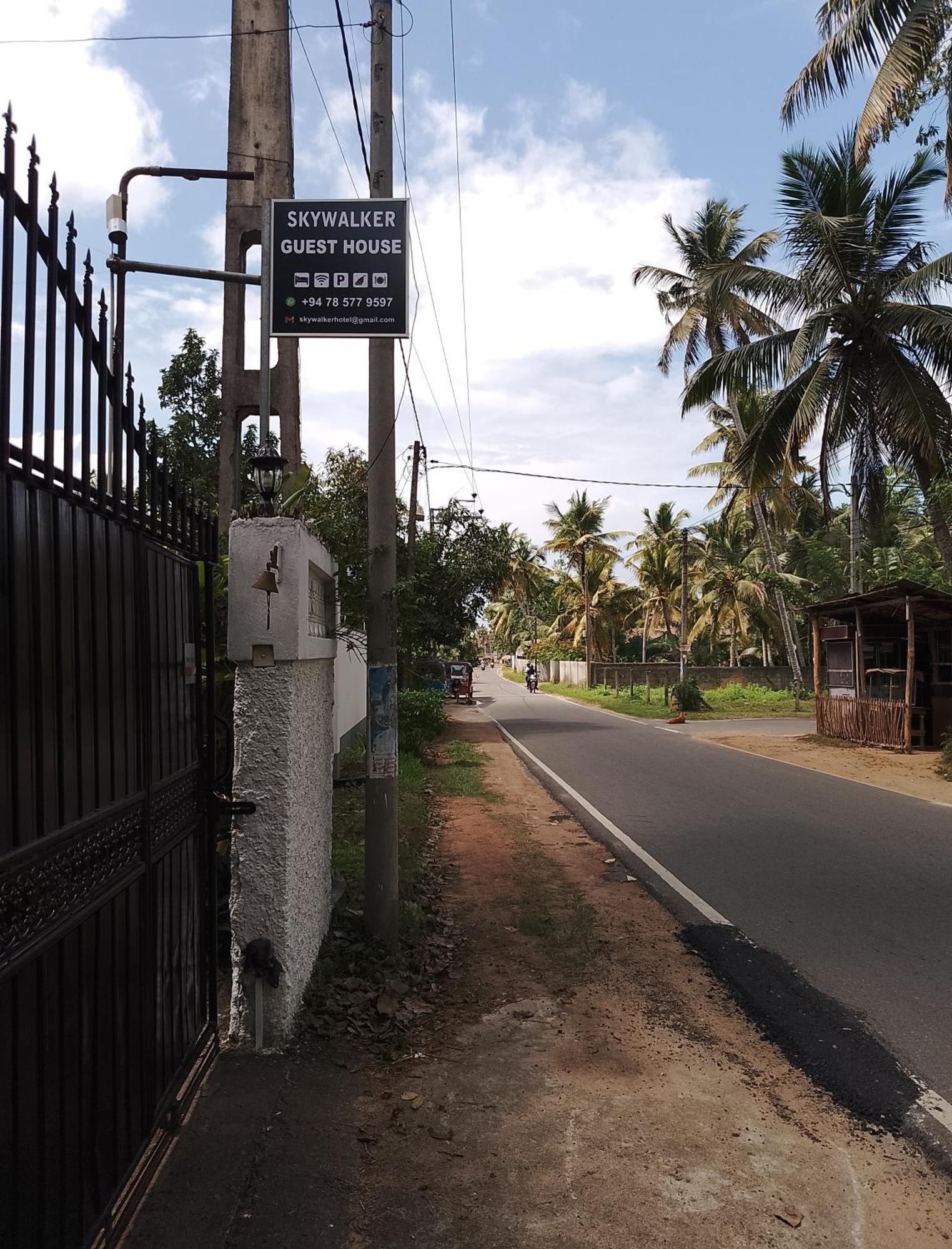 Skywalker Guest House Weligama Exterior photo